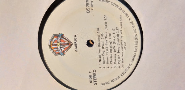 America (2) : America (LP, Album, RE)