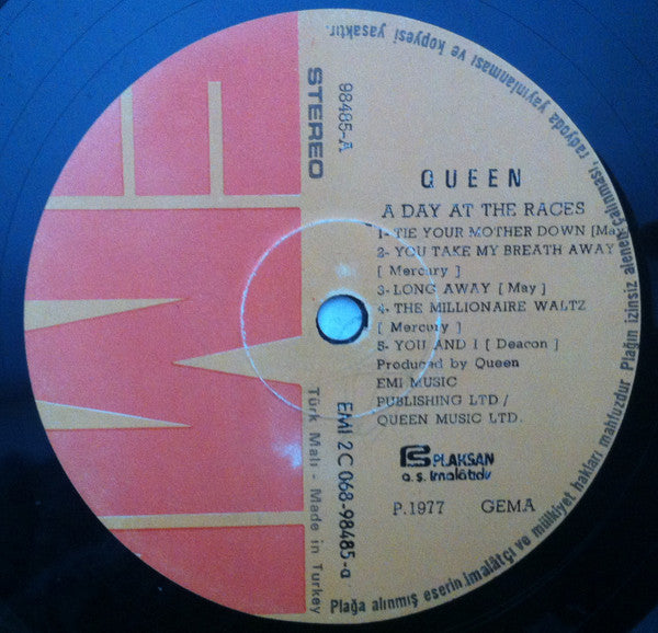 Queen : A Day At The Races (LP, Album)